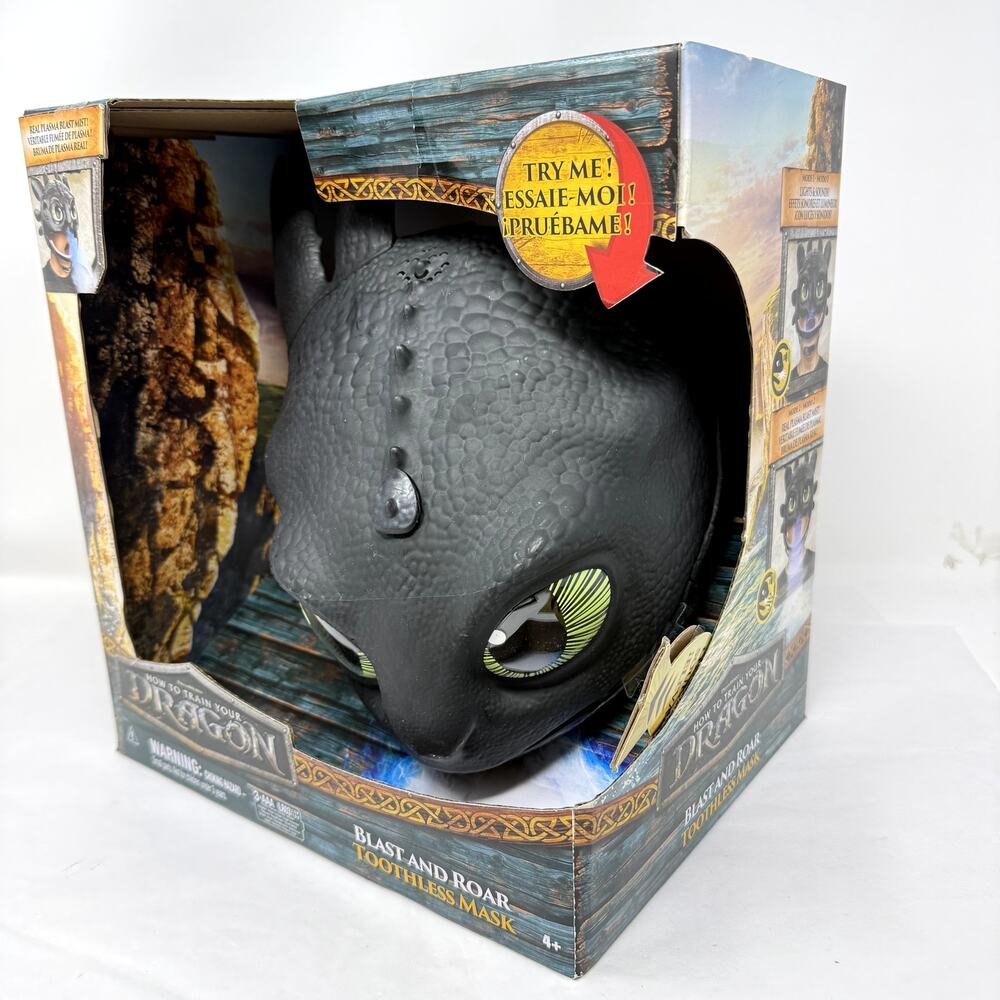 How to Train Your Dragon Toothless Blast & Roar Mask Lights Sounds NIB